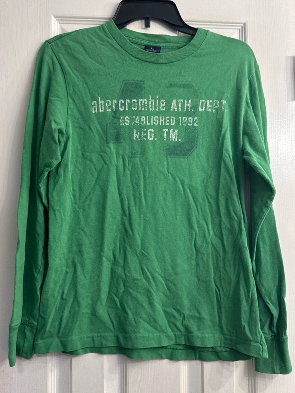 Abercrombie & Fitch Kelly Green Long-Sleeve Graphic Crewneck size L